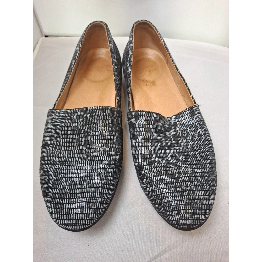 DANSKO Black Silver Textured Leather Loafers Flats Shoes Size 39 (8.5)